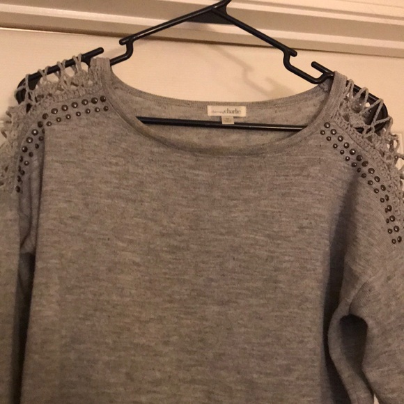 Sweater - Picture 2 of 2